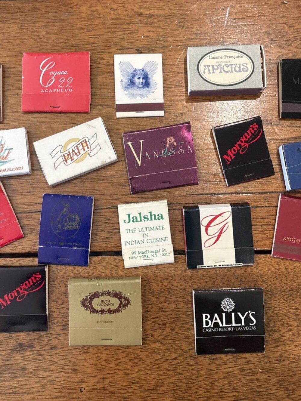 Lot of 18 Vintage Matchbooks Europe, US Dining & Hotels